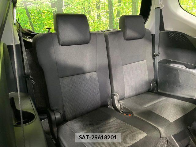 Toyota SIENTA 2021-11 7225082-9