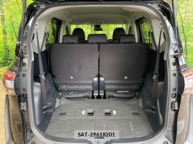 Toyota SIENTA 2021-11 7225082-10