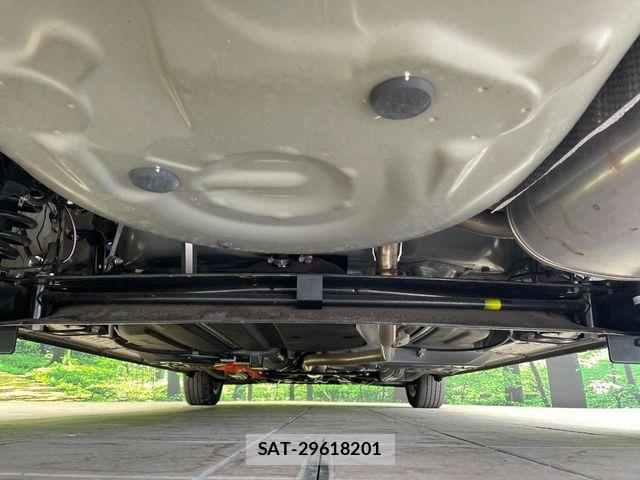 Toyota SIENTA 2021-11 7225082-18
