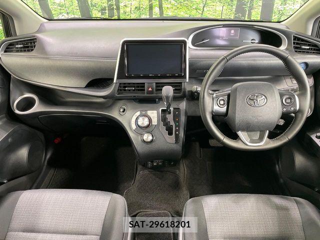 Toyota SIENTA 2021-11 7225082-1