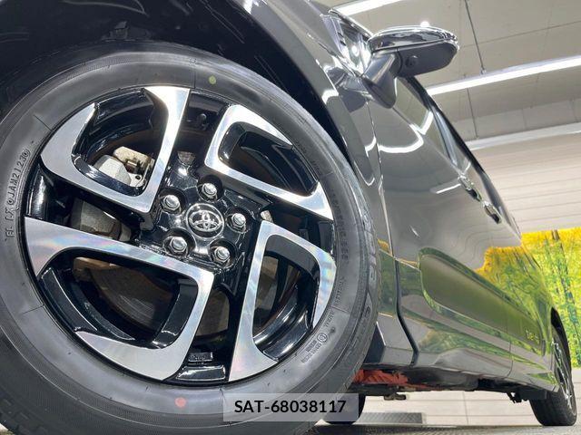 Toyota SIENTA 2023-06 7225093-12