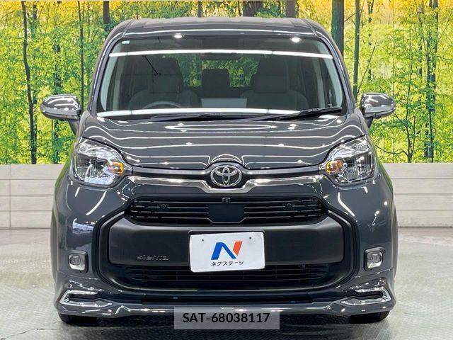 Toyota SIENTA 2023-06 7225093-13