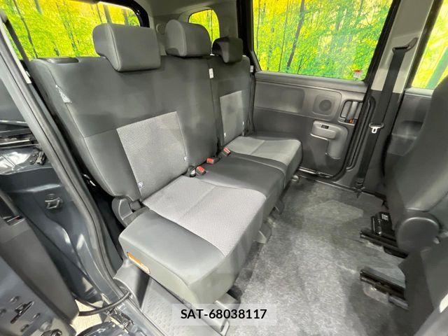 Toyota SIENTA 2023-06 7225093-8