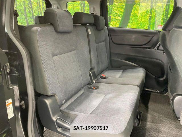 Toyota SIENTA 2017-07 7225061-9