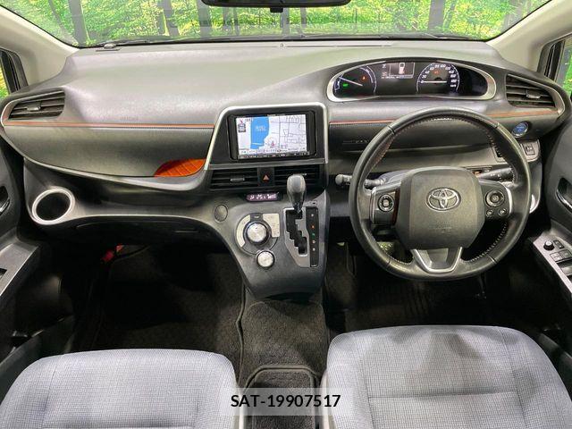Toyota SIENTA 2017-07 7225061-3