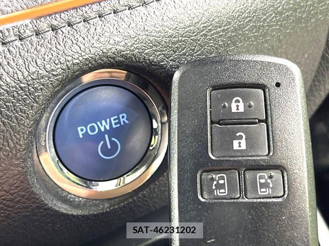 Toyota SIENTA 2016-02 7217387-7