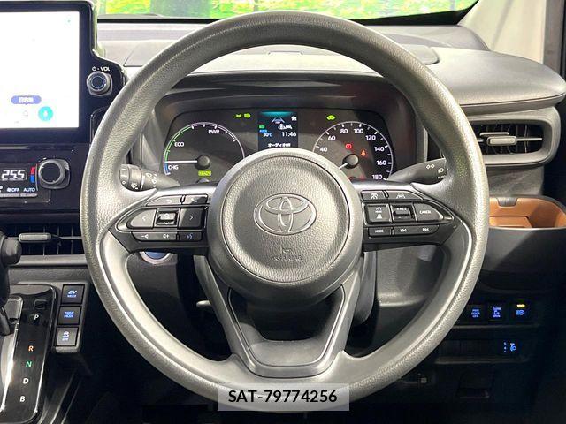 Toyota SIENTA 2023-09 7225102-10