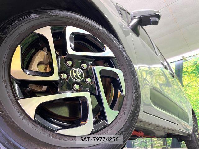 Toyota SIENTA 2023-09 7225102-12