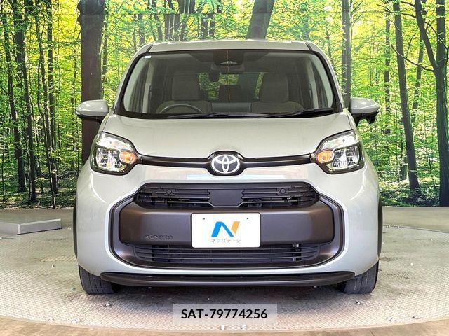 Toyota SIENTA 2023-09 7225102-13