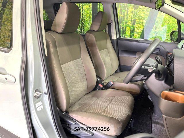 Toyota SIENTA 2023-09 7225102-7
