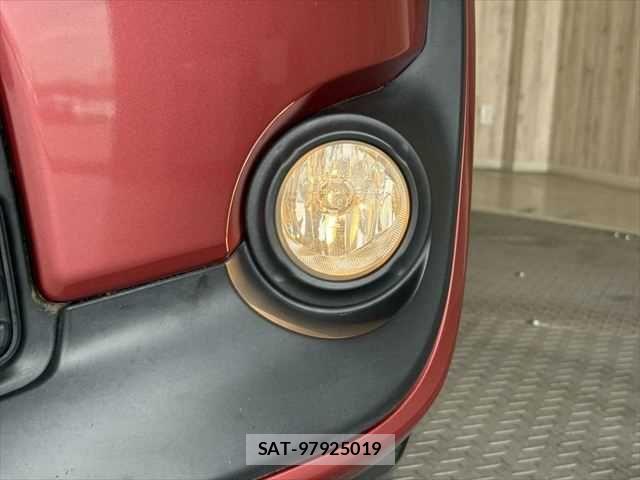 Toyota SIENTA 2015-09 7225034-14