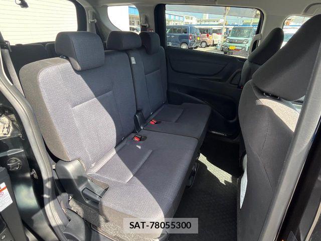 Toyota SIENTA 2015-09 7225032-8