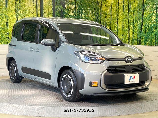 Toyota SIENTA 2024-01 7225113-16