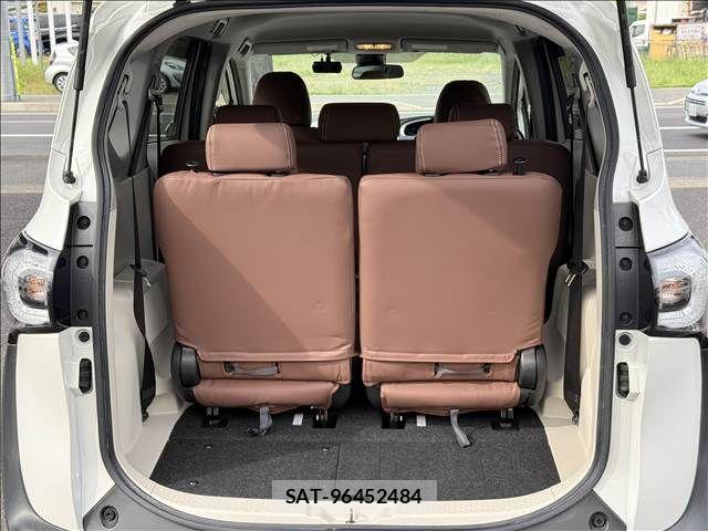 Toyota SIENTA 2017-05 7225059-10
