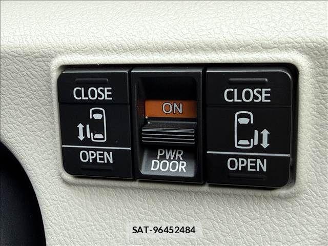 Toyota SIENTA 2017-05 7225059-3