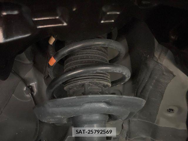 Toyota SIENTA 2022-09 7225083-19