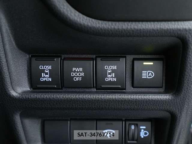 Toyota SIENTA 2025-03 7225126-11