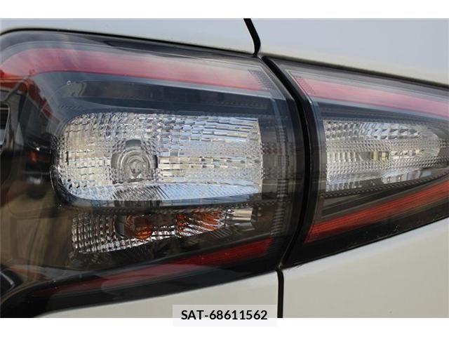 Toyota SIENTA 2016-02 7225042-23