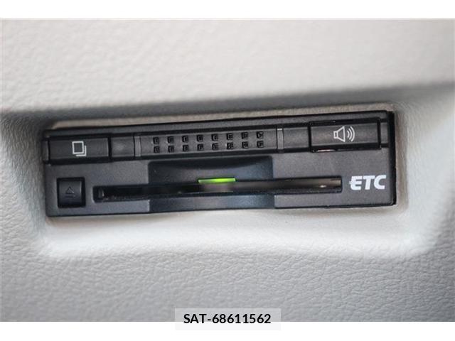 Toyota SIENTA 2016-02 7225042-4