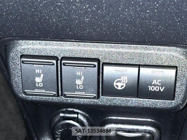 Toyota SIENTA 2023-09 7225098-6