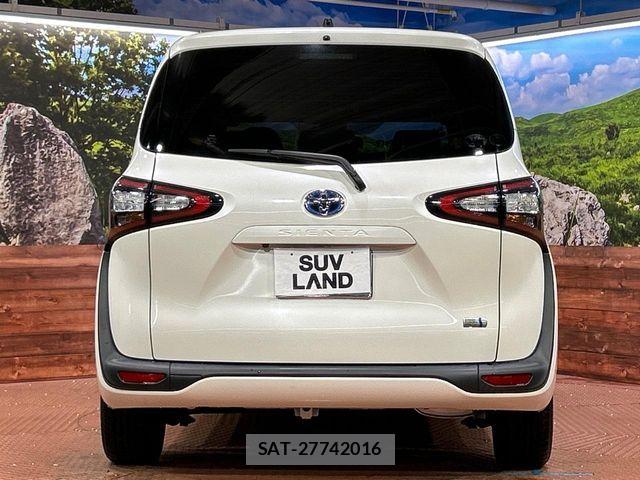 Toyota SIENTA 2015-11 7225036-15