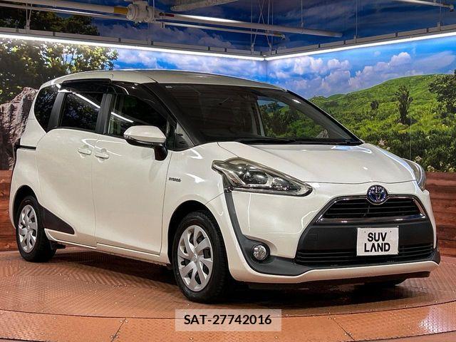 Toyota SIENTA 2015-11 7225036-16
