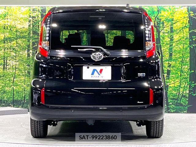 Toyota SIENTA 2022-11 7225084-14