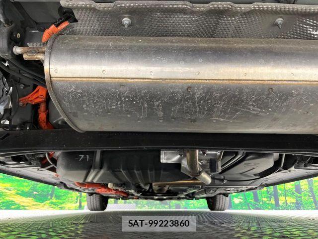 Toyota SIENTA 2022-11 7225084-18