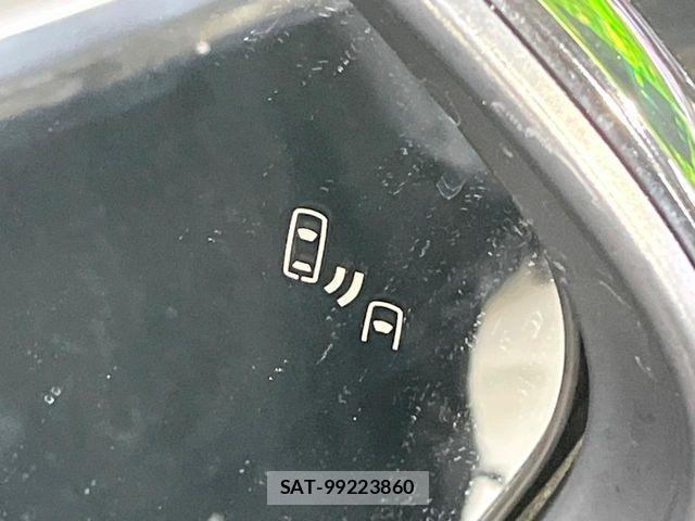 Toyota SIENTA 2022-11 7225084-5