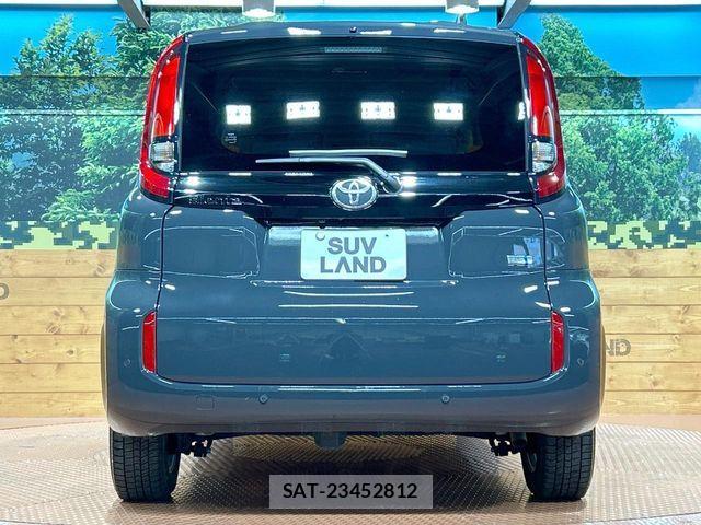 Toyota SIENTA 2023-11 7225108-15