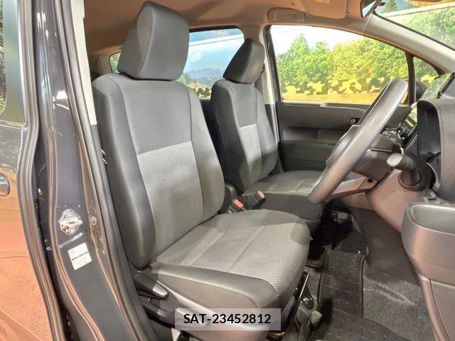 Toyota SIENTA 2023-11 7225108-8