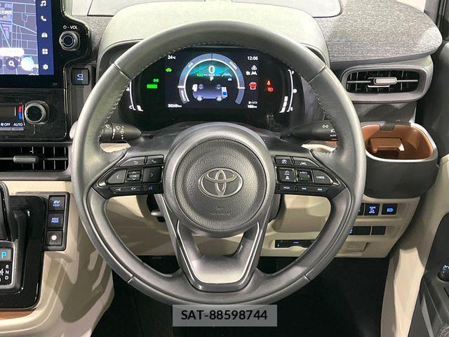 Toyota SIENTA 2023-08 7225096-10