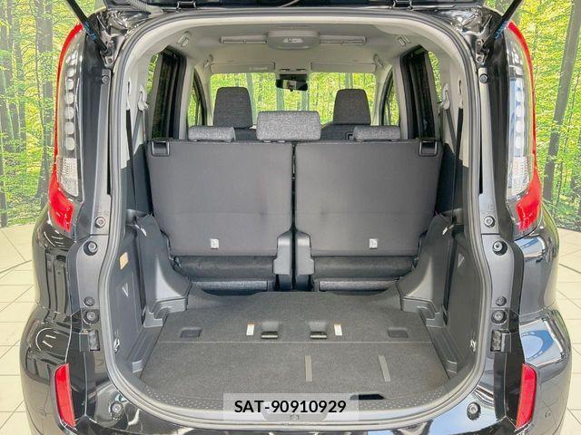 Toyota SIENTA 2023-06 7225090-10