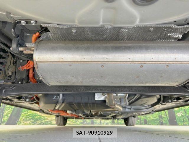 Toyota SIENTA 2023-06 7225090-18