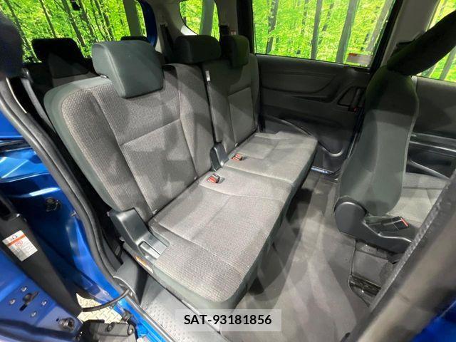 Toyota SIENTA 2018-10 7225070-9