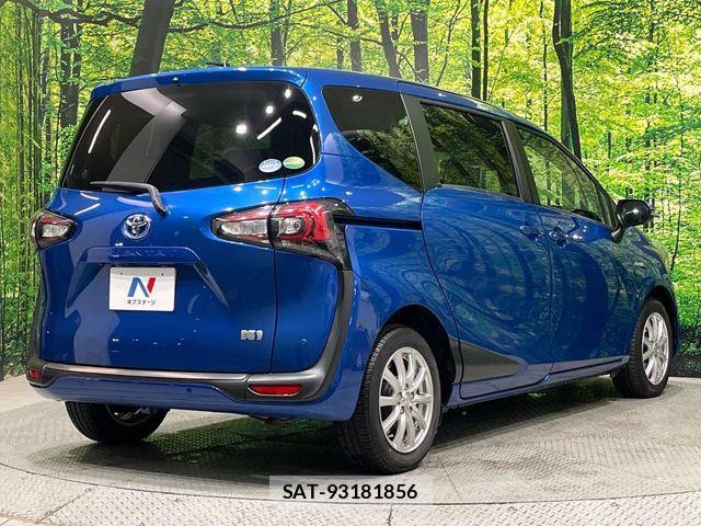 Toyota SIENTA 2018-10 7225070-17