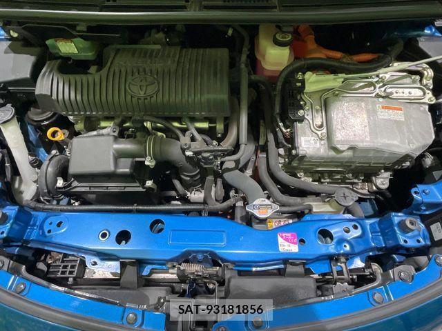 Toyota SIENTA 2018-10 7225070-18