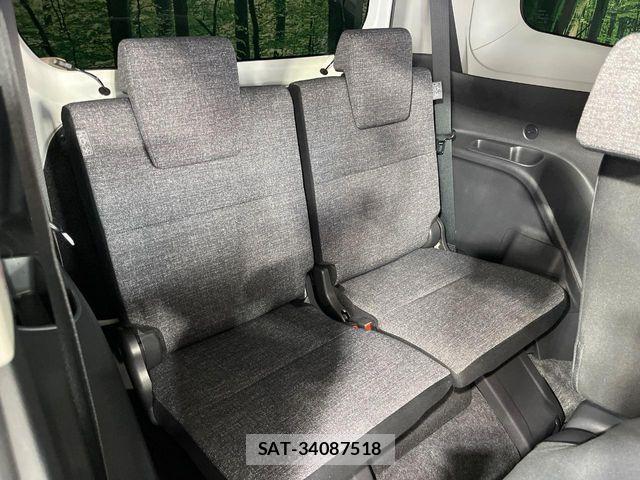 Toyota SIENTA 2023-07 7225092-9