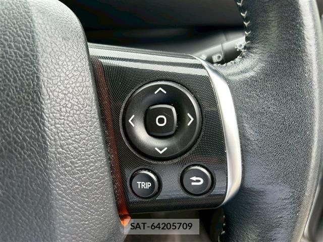 Toyota SIENTA 2017-11 7225067-22