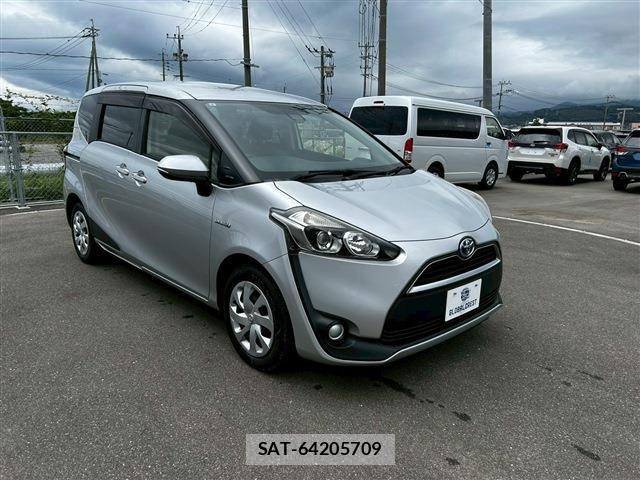 Toyota SIENTA 2017-11 7225067-4