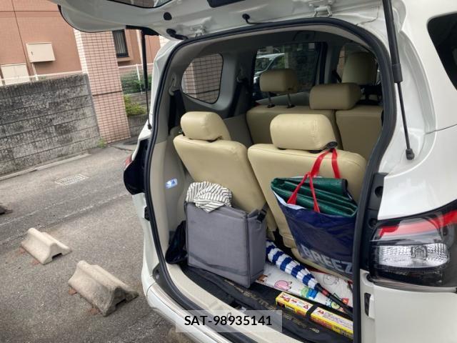 Toyota SIENTA 2015-09 7225033-10