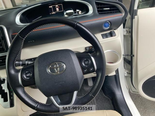 Toyota SIENTA 2015-09 7225033-14