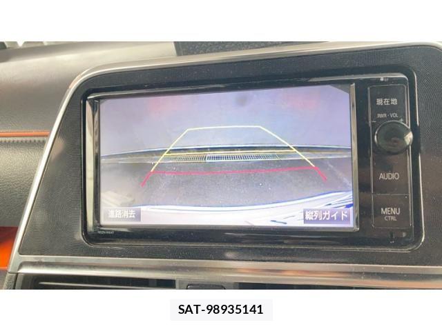 Toyota SIENTA 2015-09 7225033-27