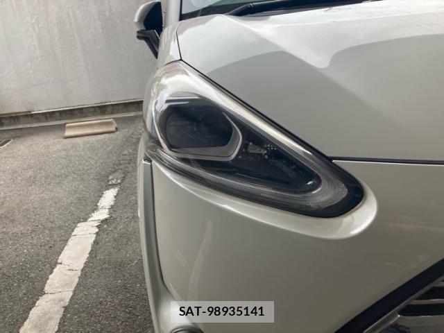 Toyota SIENTA 2015-09 7225033-8