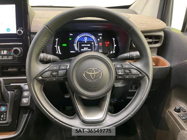 Toyota SIENTA 2024-03 7225115-11