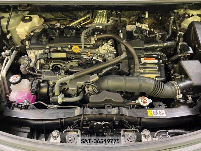 Toyota SIENTA 2024-03 7225115-17