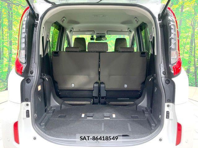 Toyota SIENTA 2024-09 7225122-13
