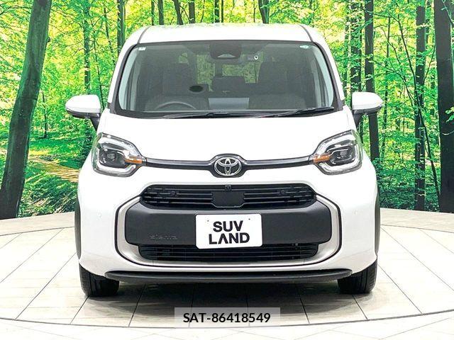 Toyota SIENTA 2024-09 7225122-17