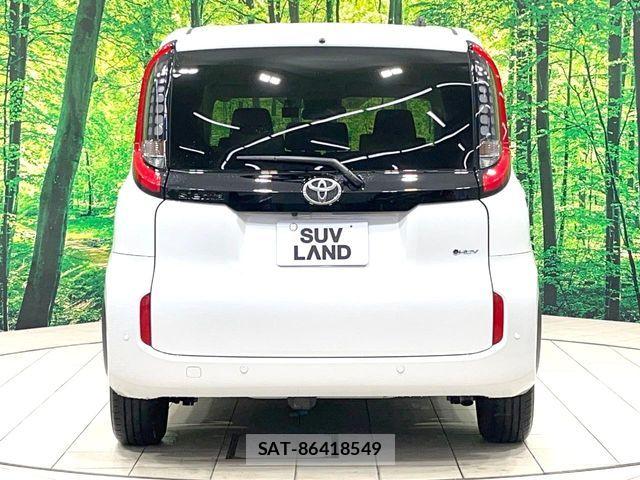 Toyota SIENTA 2024-09 7225122-18