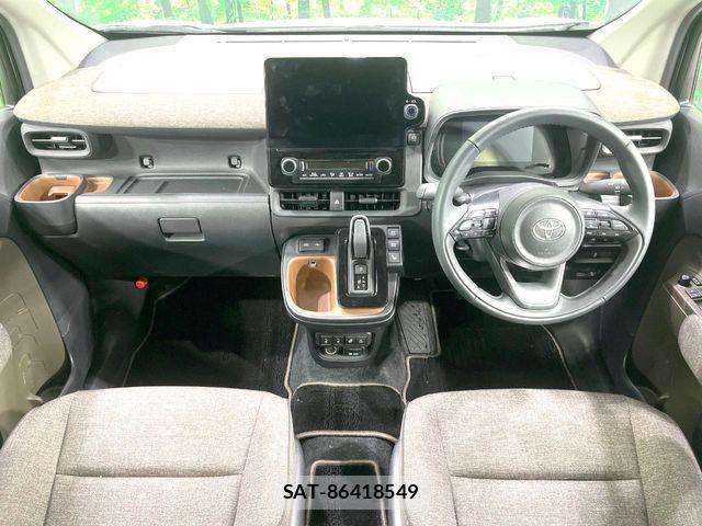 Toyota SIENTA 2024-09 7225122-1
